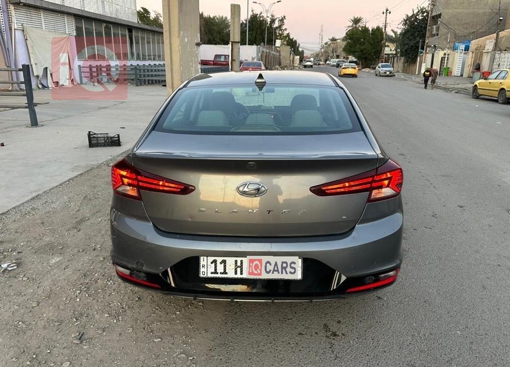 هيونداي النترا